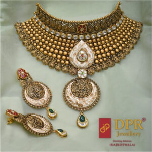 Bridal Show Stopper Chokar Necklace set with Bikaneri Enamel and Antique Jadau work