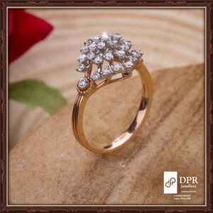 Striking Cathedral Cocktail Real Diamond Ring with captivating cathedral setting and sparkling diamonds.